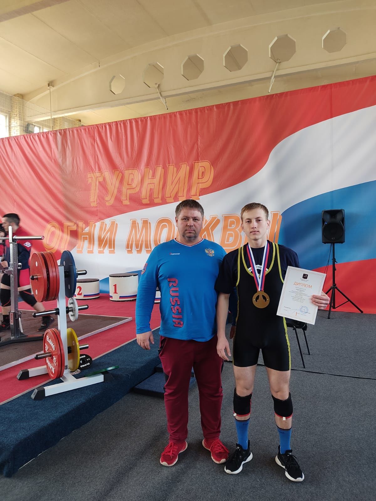 Алабугалы пауэрлифтинг буенча Бөтенроссия турнирында җиңү яулады