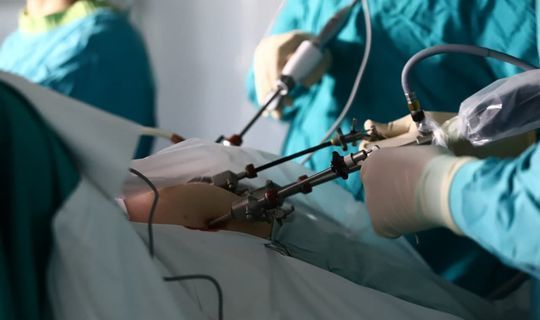 Татарстан республика клиник хастаханәсе врачлары яман шешне алу буенча уникаль операция ясаган