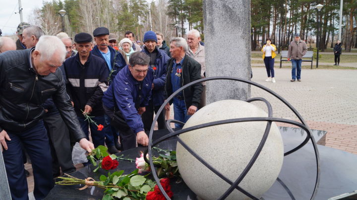 Алабугада Чернобыль АЭСы һәлакәтенә багышланган хәтер митингы узды