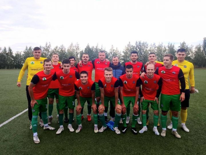 Алабуганың футбол командасы Татарстан Республикасы беренчелегендә беренче урынны яулады