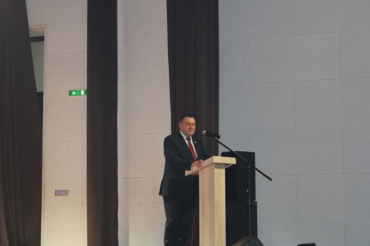 Алабугада Эчке эшләр органнары хезмәткәрләре көнен билгеләп үттеләр