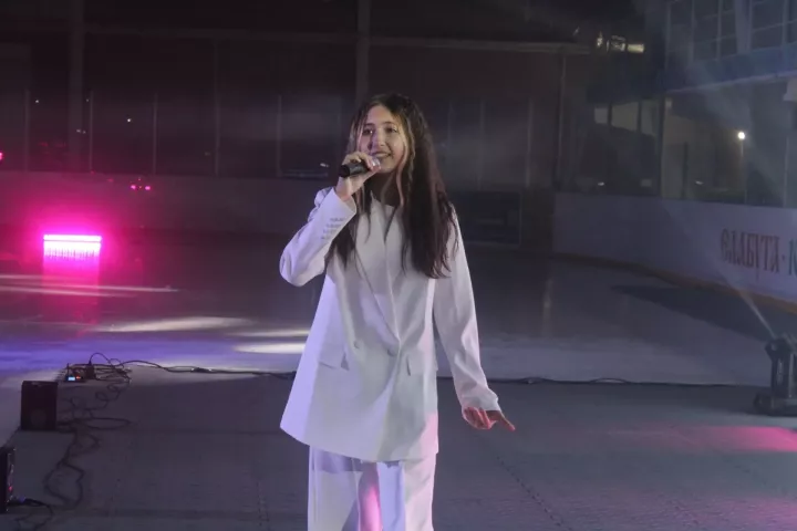 Теләкләр чынга ашканда: Алабугада беренче боз тамашасы булды