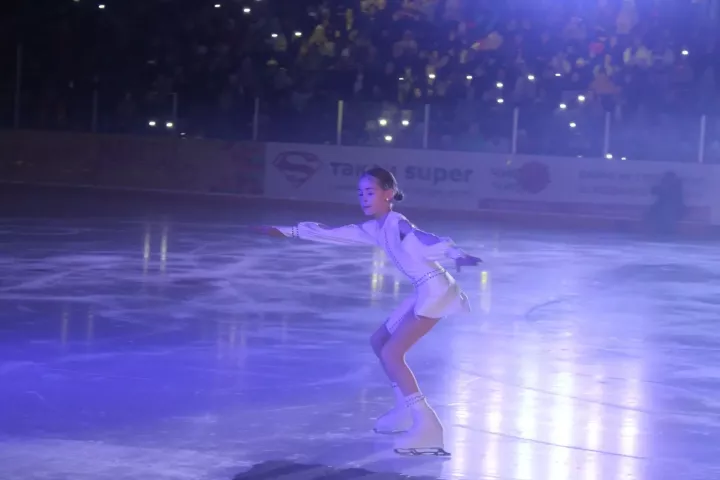 Теләкләр чынга ашканда: Алабугада беренче боз тамашасы булды